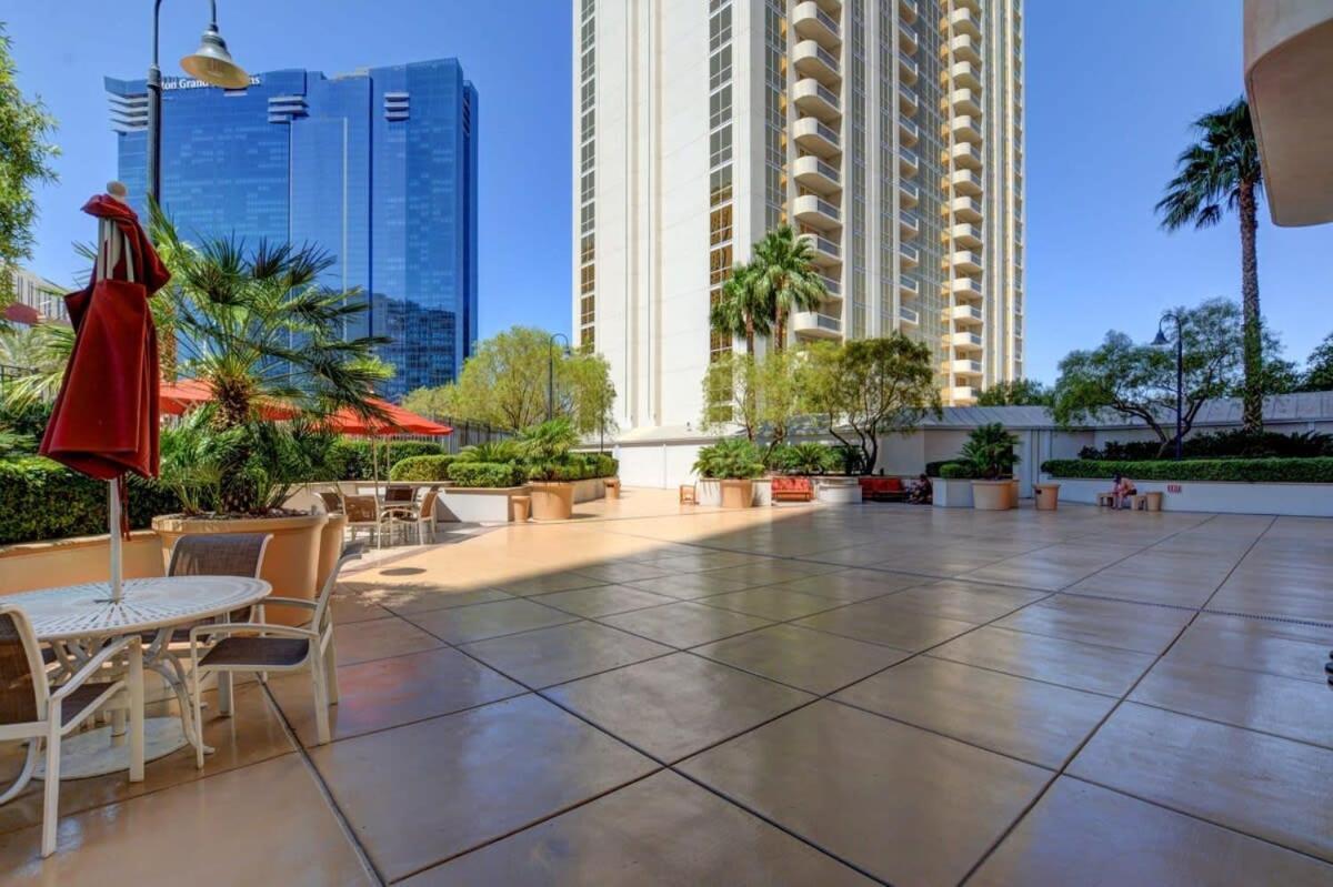 Mgm Signature-21-609 Strip View Jacuzzi Studio Las Vegas Eksteriør bilde